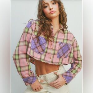 COMING SOON / PREVIEW 01/12/2026 - Oversized Crop Multi Plaid Top